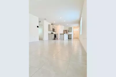 2646 Angel Falls Drive, Davenport, FL 33837 - Photo 9