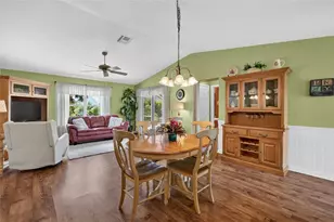 1410 Red Ash Pl, The Villages, FL 32162 - Photo 11