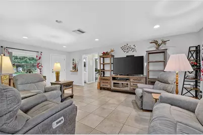 37414 Turner Drive, Umatilla, FL 32784 - Photo 5