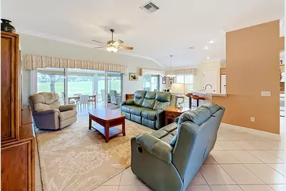 268 Lawthorn Street, The Villages, FL 32162 - Photo 7