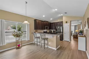 34046 Alameda Dr, Sorrento, FL 32776 - Photo 15