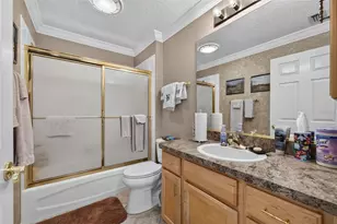 17246 SE 85th Willowick Cir, The Villages, FL 32162 - Photo 29
