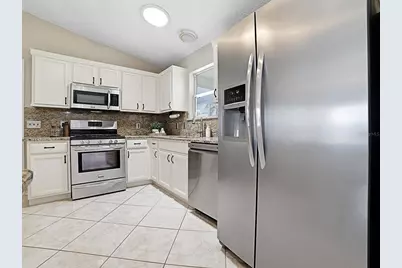 1611 Alhambra Way, The Villages, FL 32162 - Photo 9
