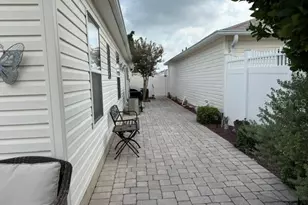7618 SE 171st Sun Valley Pl, The Villages, FL 32162 - Photo 33