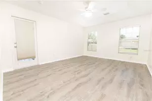 9170 County Road 128D Rd, Wildwood, FL 34785 - Photo 15