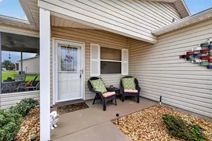 8242 SE 169th Palownia Loop, The Villages, FL 32162 - Photo 5