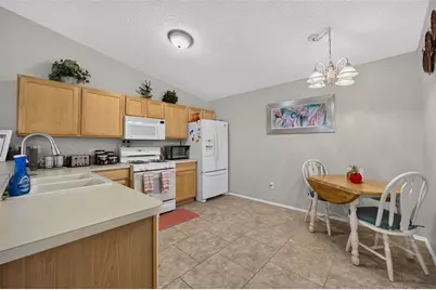 8242 SE 169th Palownia Loop, The Villages, FL 32162 - Photo 15