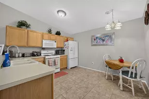8242 SE 169th Palownia Loop, The Villages, FL 32162 - Photo 15