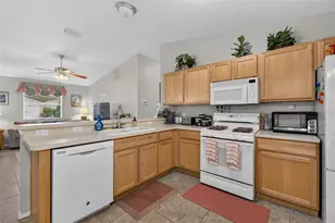 8242 SE 169th Palownia Loop, The Villages, FL 32162 - Photo 17