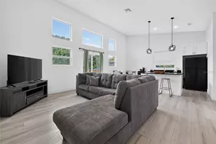 126 1st St, Orlando, FL 32824 - Photo 3