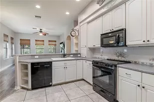 5121 Aurora Dr, Leesburg, FL 34748 - Photo 29