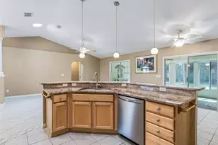 17879 SE 125th Cir, Summerfield, FL 34491 - Photo 19