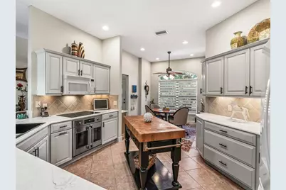 17116 SE 79th McLawren Terrace, The Villages, FL 32162 - Photo 5
