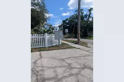 910 South Center Street #910, Eustis, FL 32726 - Photo 25