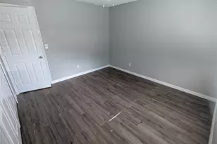 910 S Center St, Eustis, FL 32726 - Photo 21