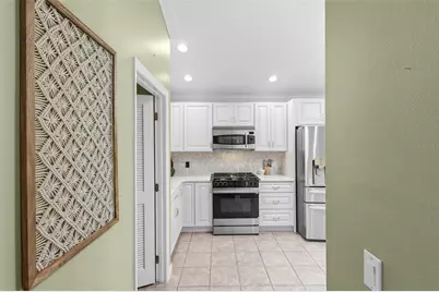 1527 Golden Ridge Drive, The Villages, FL 32162 - Photo 15
