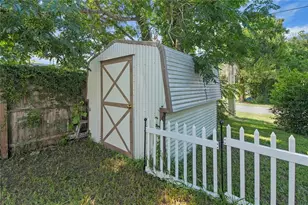 114 Park Ave, Fruitland Park, FL 34731 - Photo 41