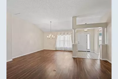 823 San Salvador Drive, The Villages, FL 32159 - Photo 5