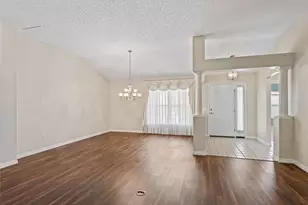 823 San Salvador Dr, The Villages, FL 32159 - Photo 5
