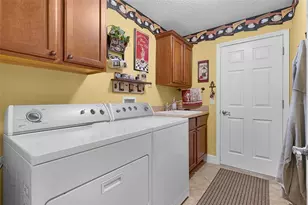 1281 Bethune Way, The Villages, FL 32162 - Photo 41