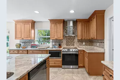 5331 Grove Manor, Lady Lake, FL 32159 - Photo 11