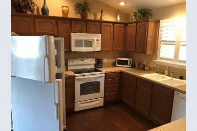 308 Vidalia Place, The Villages, FL 32162 - Photo 3