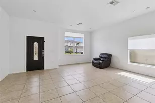 939 Andalusia Loop, Davenport, FL 33837 - Photo 29
