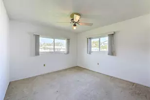 13225 Country Club Dr, Tavares, FL 32778 - Photo 23