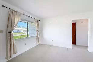 13225 Country Club Dr, Tavares, FL 32778 - Photo 9