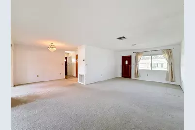 13225 Country Club Drive, Tavares, FL 32778 - Photo 11