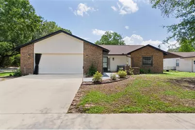 1401 14th Street, Clermont, FL 34711 - Photo 1
