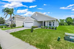 3050 Sunscape Terrace, Groveland, FL 34736 - Photo 3