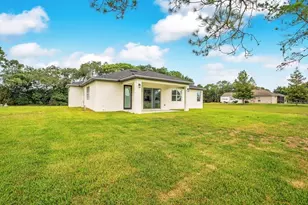 551 Dowling Cir, Lady Lake, FL 32159 - Photo 5