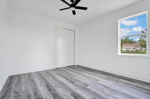 551 Dowling Cir, Lady Lake, FL 32159 - Photo 29