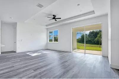 551 Dowling Circle, Lady Lake, FL 32159 - Photo 17
