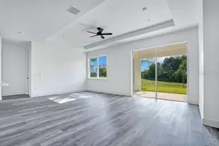 551 Dowling Cir, Lady Lake, FL 32159 - Photo 17