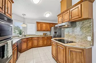 710 Cortez Ave, The Villages, FL 32159 - Photo 11