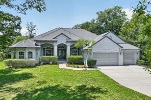 720 NW Snug Harbor Rd, Crystal River, FL 34428 - Photo 1
