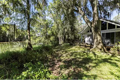 2886 N C 470, Lake Panasoffkee, FL 33538 - Photo 19