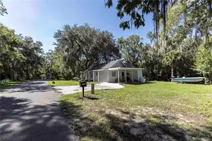 2886 N C 470, Lake Panasoffkee, FL 33538 - Photo 25