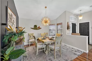 313 Gonzales Pl, Lady Lake, FL 32159 - Photo 9