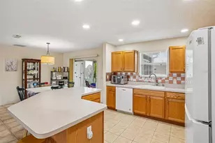970 Kenova Ave, The Villages, FL 32162 - Photo 11
