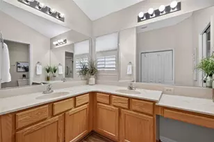 17101 SE 94th Berrien Ct, The Villages, FL 32162 - Photo 19
