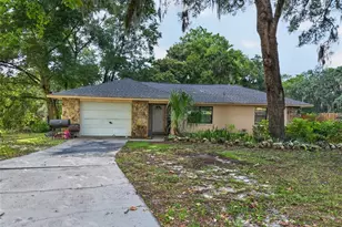 11025 SE 132nd Pl, Ocklawaha, FL 32179 - Photo 3