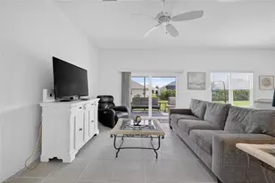 6305 Danielson Loop, The Villages, FL 32163 - Photo 9