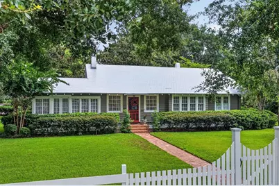 1046 N McDonald Street, Mount Dora, FL 32757 - Photo 1