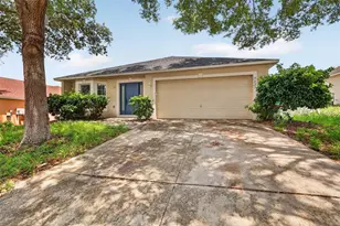2225 Sandridge Cir, Eustis, FL 32726 - Photo 1