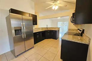 921 Bristle Cone Ct, Minneola, FL 34715 - Photo 11