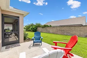 5996 Delphina Loop, The Villages, FL 32163 - Photo 33