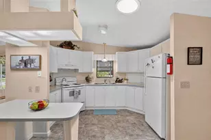 1736 Pebble Beach Ln, The Villages, FL 32159 - Photo 19